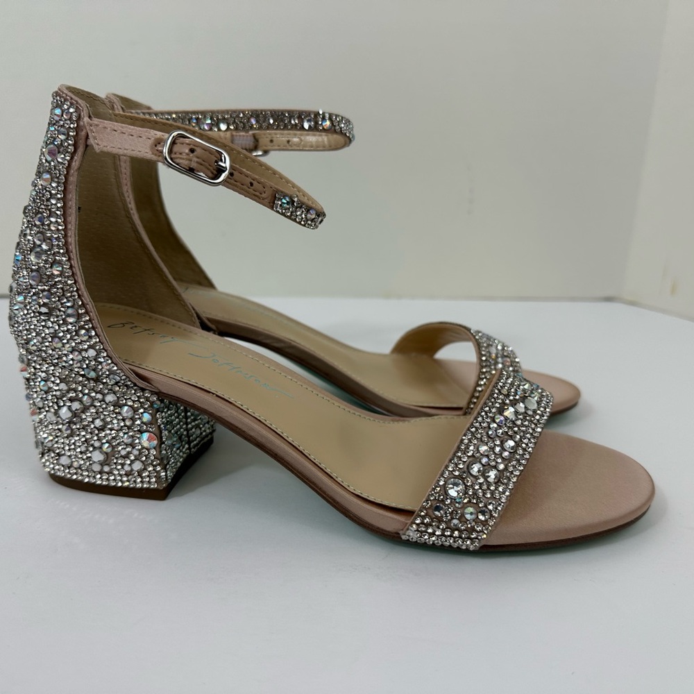 COPY - Betsy Johnson 
SB-Mari Rhinestone Heeled Sandals
Champagne
Size 6 M
2 in…